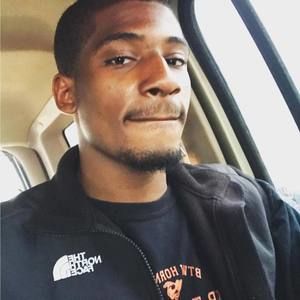 Meet your Posher, Derell